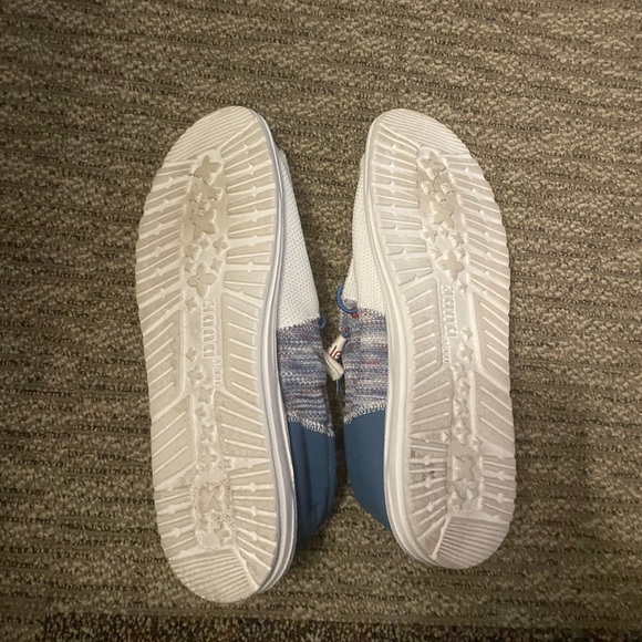 Heydudes - Picture 2 of 4